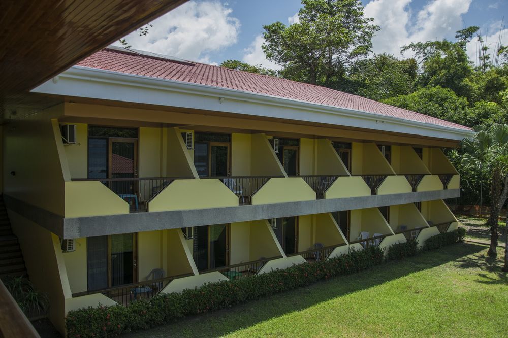 Hotel Manuel Antonio Exterior photo