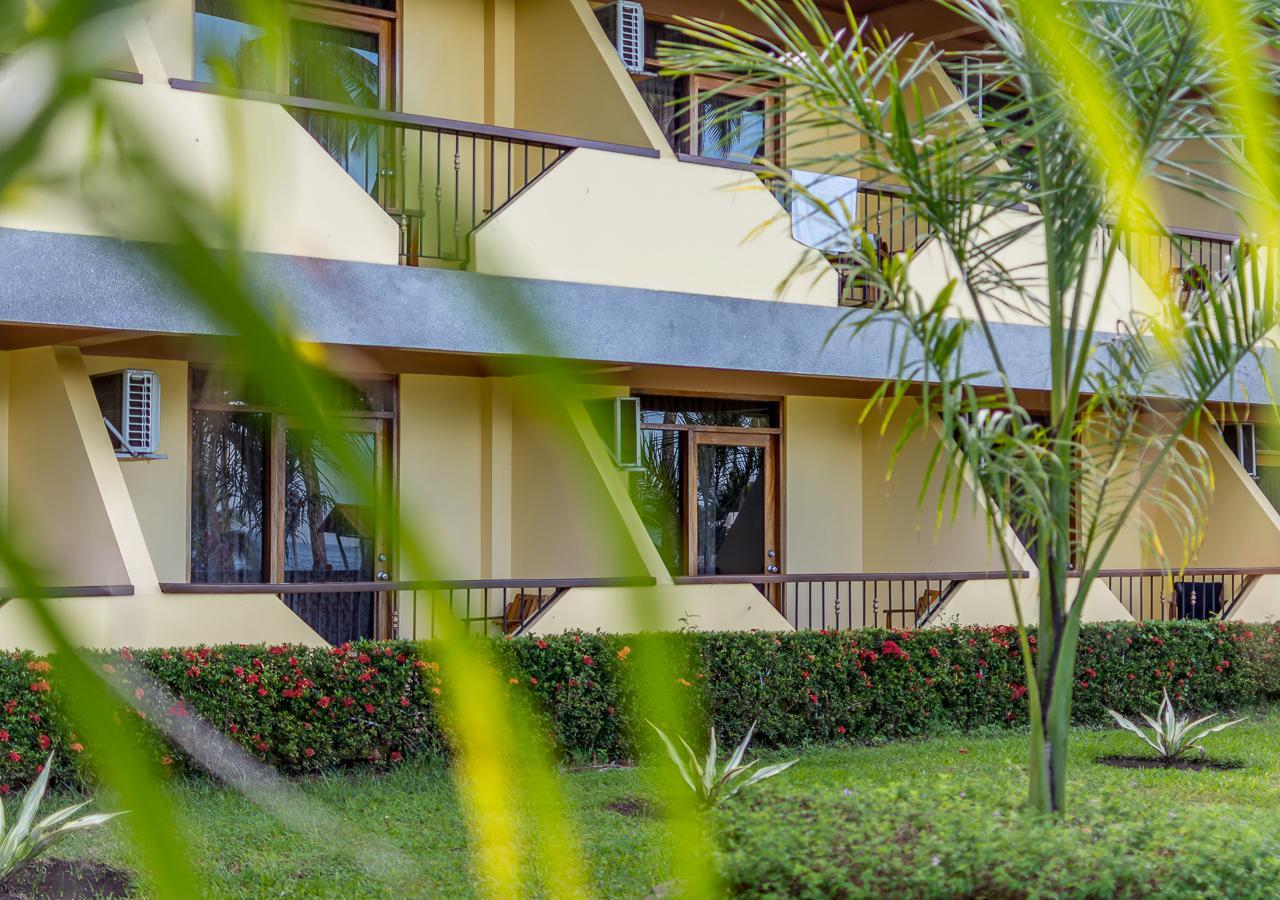 Hotel Manuel Antonio Exterior photo
