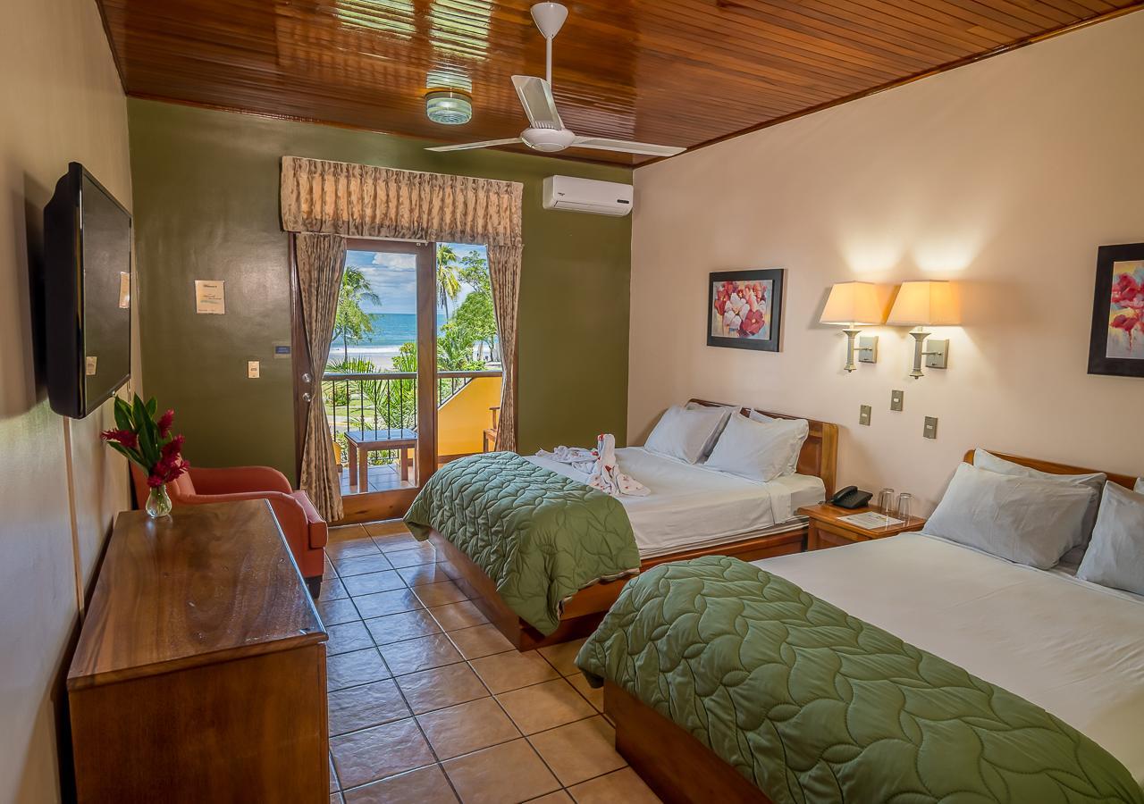 Hotel Manuel Antonio Exterior photo