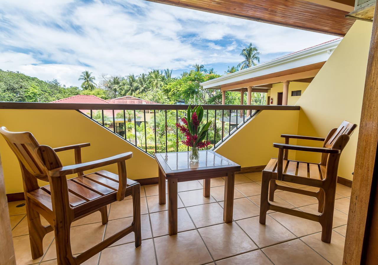 Hotel Manuel Antonio Exterior photo